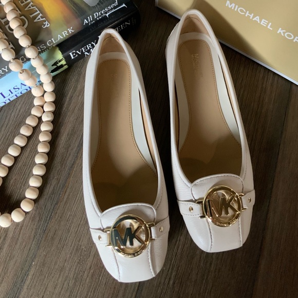 Michael Kors Shoes - Michael Kors